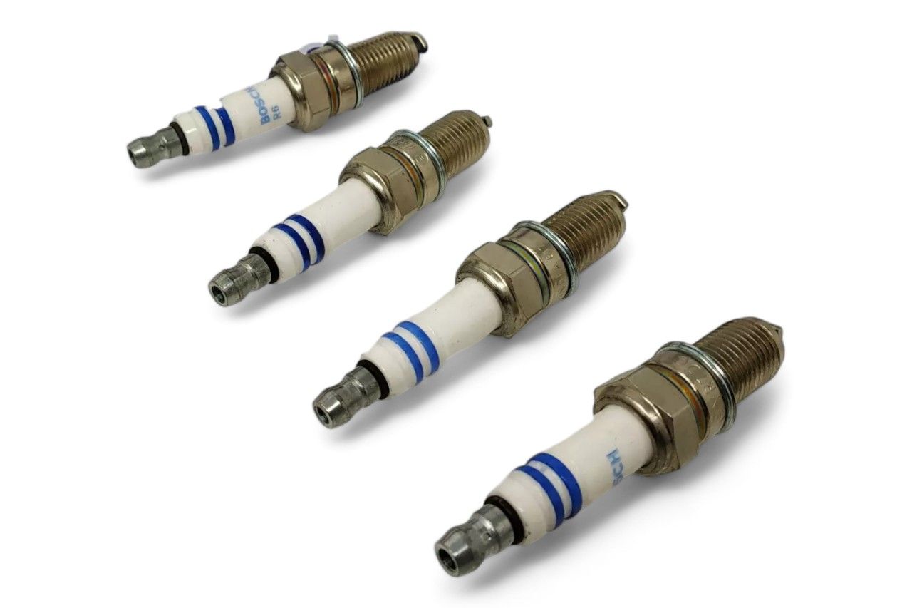 Bosch Spark Plug Set of 4 0242135809