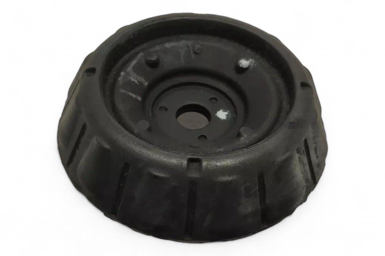 Hyundai/Kia Front Suspension Strut Mount 54611-C7000