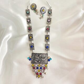 Elegant Long Pendant Style Oxidized Silver Tone Necklace and Earrings Set Brass Alloy Necklace with Earrings for Women