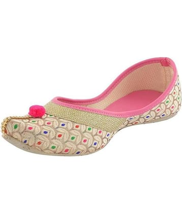 Apratim Pink Ethnic Footwear