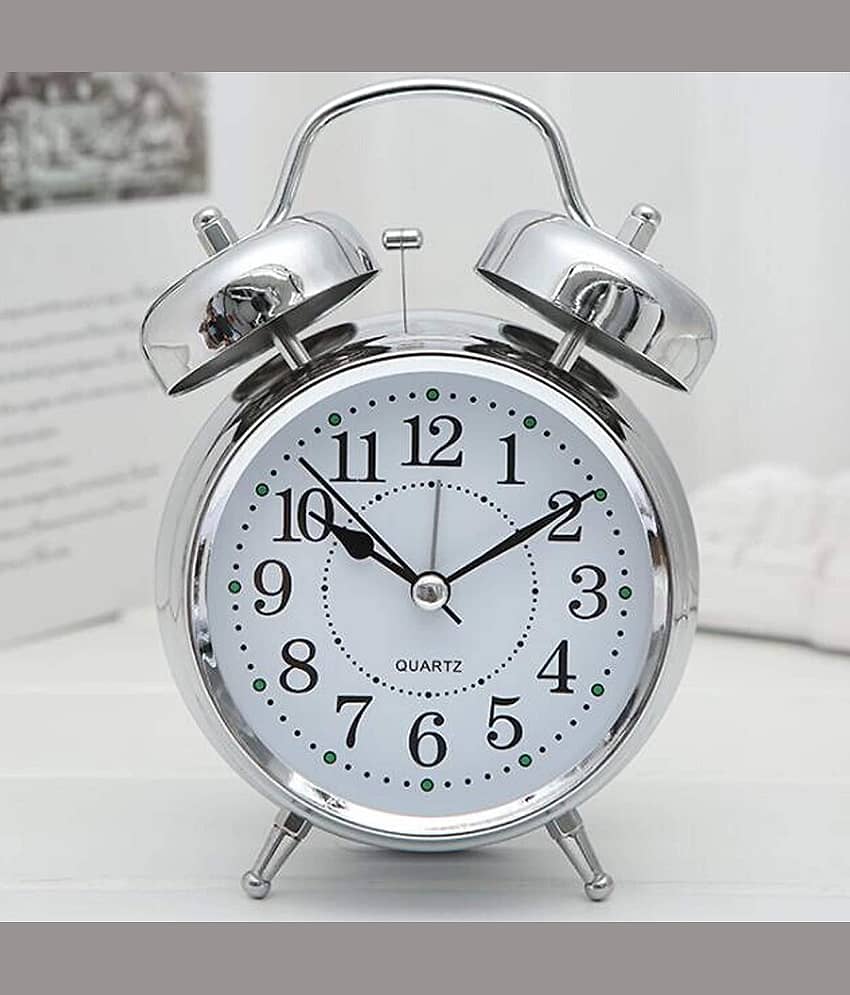 GEEO Analog NEW Silver Alarm Clock - Pack of 1