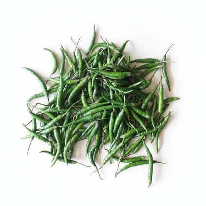 Fresh Green Chillies - 67 gm - One pack of fresh green chillies