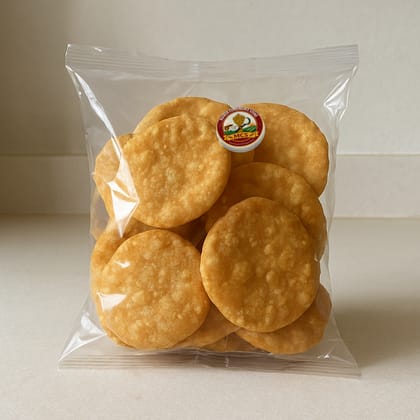 Mamta Convenience Store's dry kachori