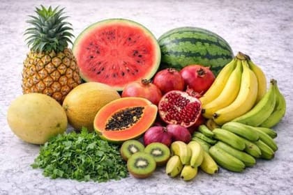 Fresh Fruits and Vegetables Assortment - 1 kg - Assorted fresh produce basket