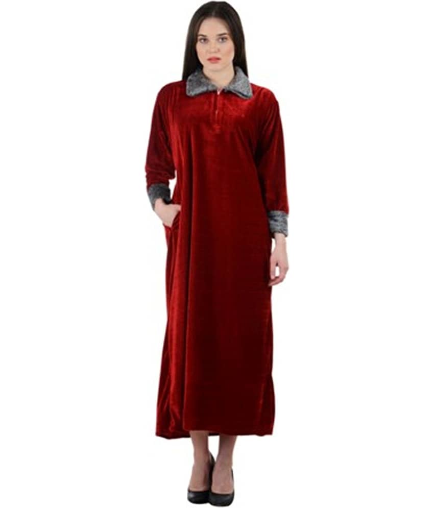 RAABTA FASHIION Women Velvet Solid Gown ( Maroon )
