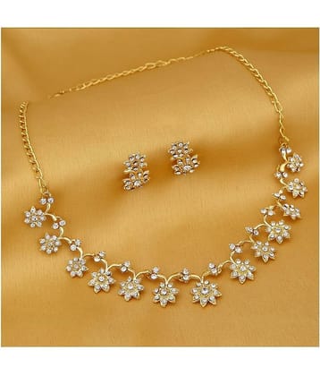 Sukkhi Alloy Golden Traditional Necklaces Set Collar