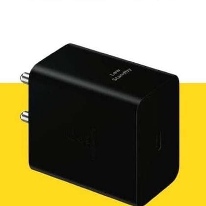 USB Type C Fast Charger 65W Travel Adapter With C To C Cable Black Colour USB Type C Fast Charger 65W Travel Adapter With C To C Cable Black Colour