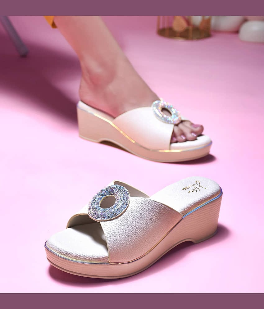 JM Looks Cream Women's Slip On Heels