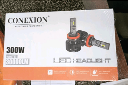 LED headlights pair set 300w white / 3000LM