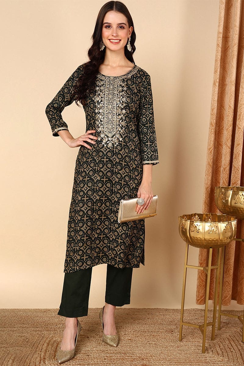 Green Viscose Rayon Ethnic Motifs Printed Straight Kurta VCK9476