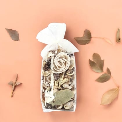 Waterlily Scented Potpourri for Home Dcor