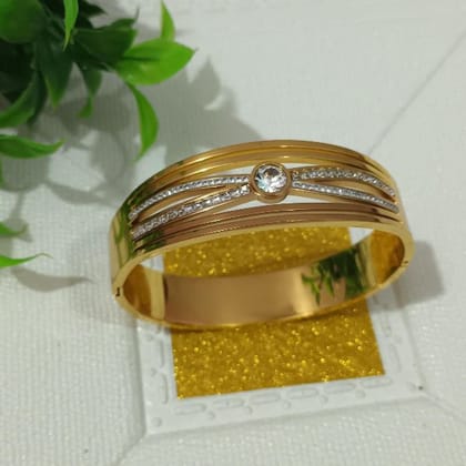ANTI-TARNISH BRACELET