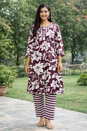 Purple Floral Cotton Kurti Pant Set for Women | V-Neck Printed Kurti with Striped Pants | Casual Daily Wear Purple Floral Cotton Kurti Pant Set for Women | V-Neck Printed Kurti with Striped Pants | Casual Daily Wear