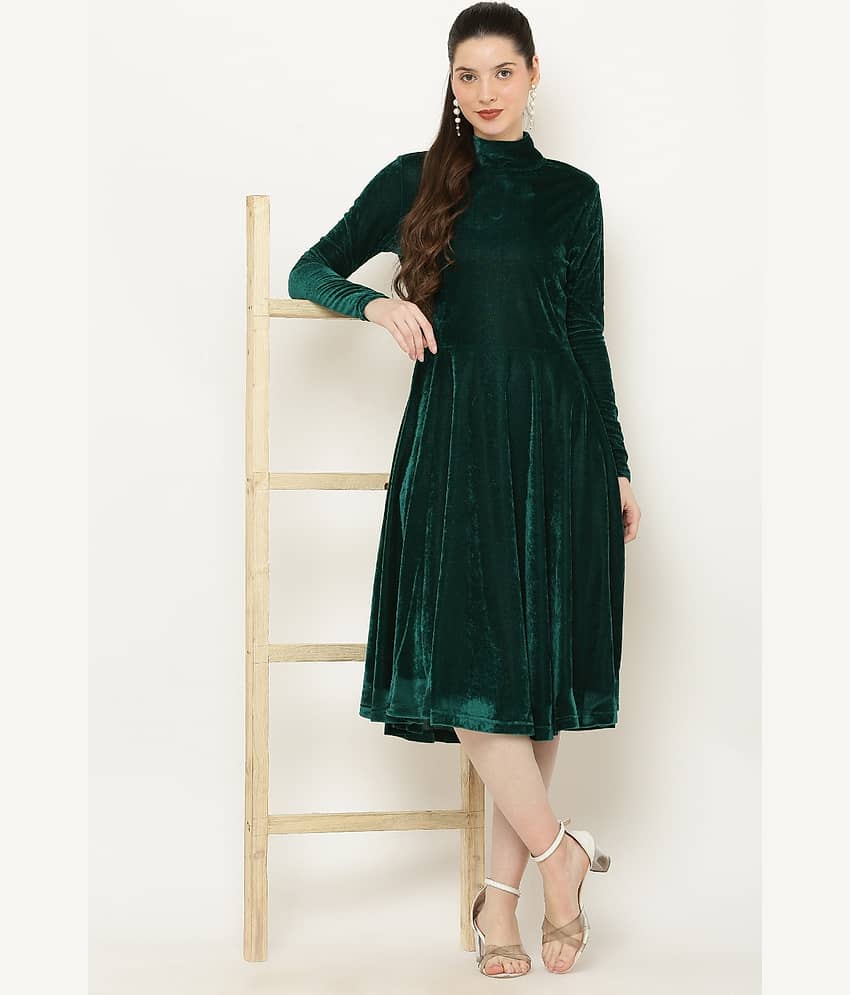 vivient femme Women Velvet Solid Fit & Flare Dress ( Green )