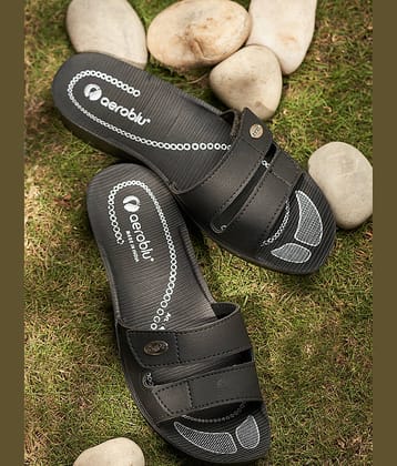 Aeroblu Footwear Black Women's Flats