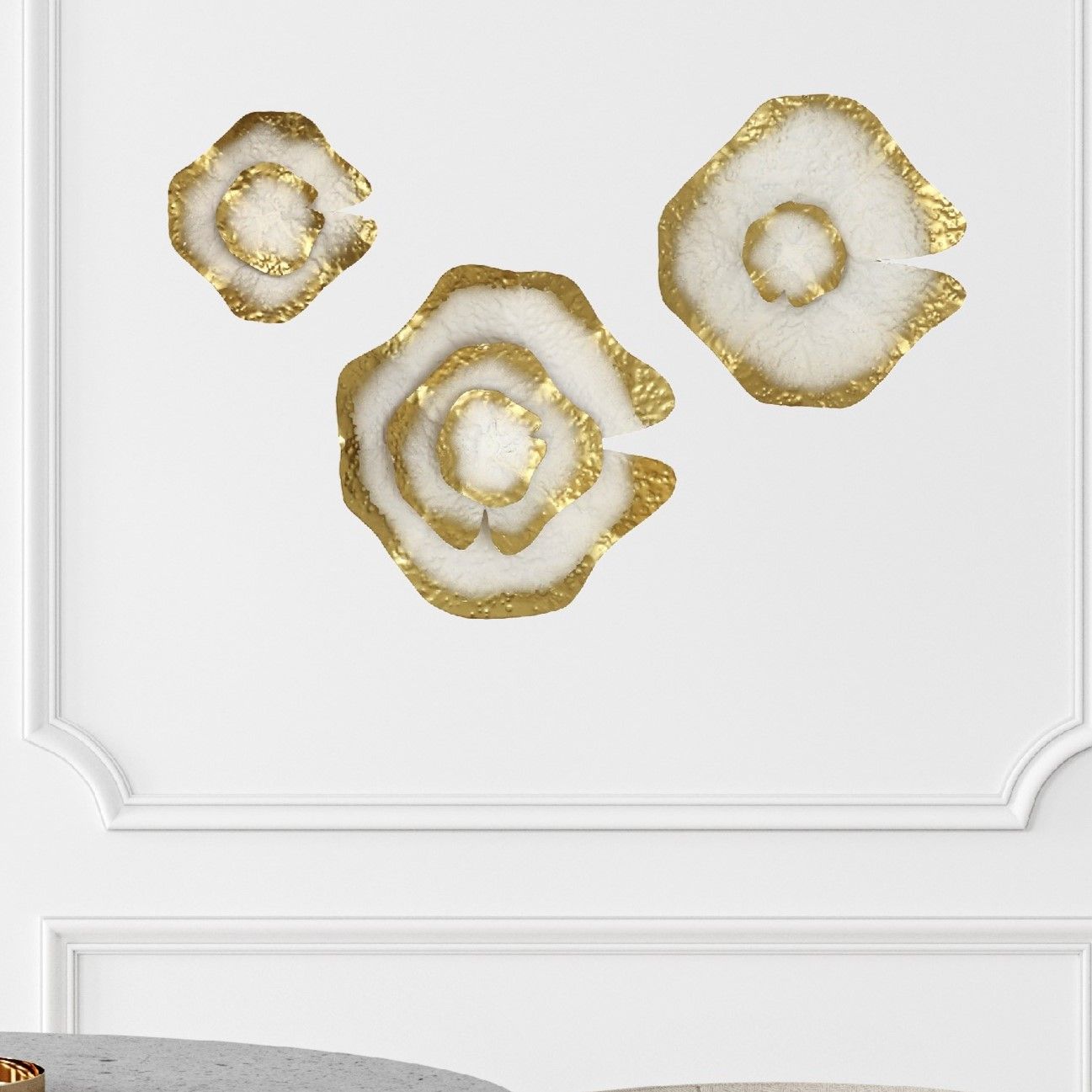 Cocovey White Gold Floral Metal Wall Art Pack of 1