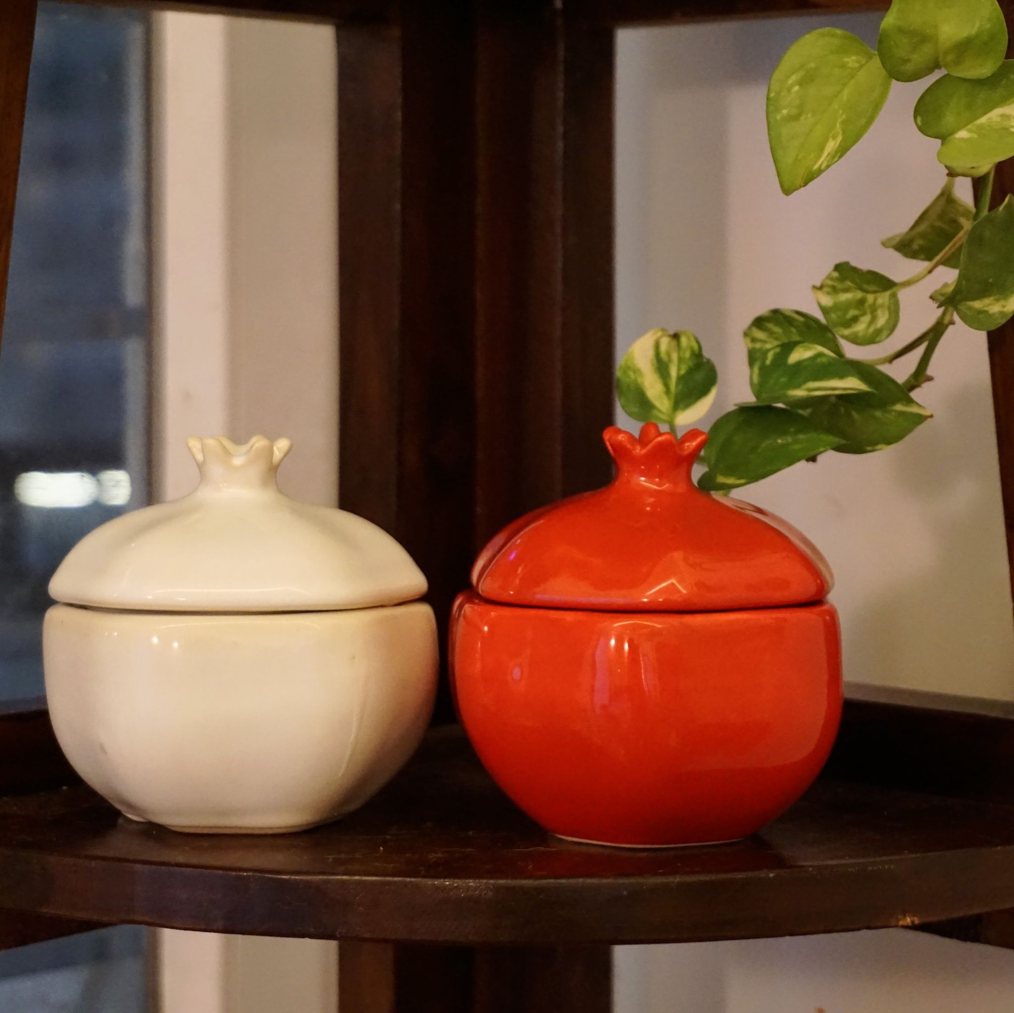 Anaar Ceramic Jar with Candle | Set of Two