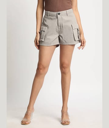 Bene Kleed Women Regular Fit High-Rise Cargo Shorts