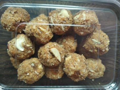 Dry Fruit Laddu (250g) | Nutrient-Rich Traditional Sweet | Festive & Healthy Snacking