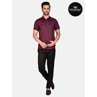 PrintCultr PLUS Plus Size Men Regular Fit Solid Spread Collar Casual Shirt PrintCultr PLUS Plus Size Men Regular Fit Solid Spread Collar Casual Shirt