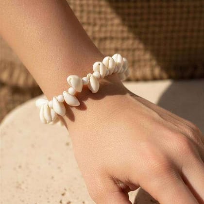 Ivory Tide Shell Bracelet Ivory Tide Shell Bracelet