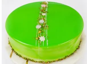 Lush Pistachio Treat