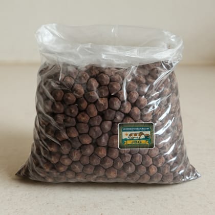 Jasobanti Bag Gallery's black chana (kala chana)