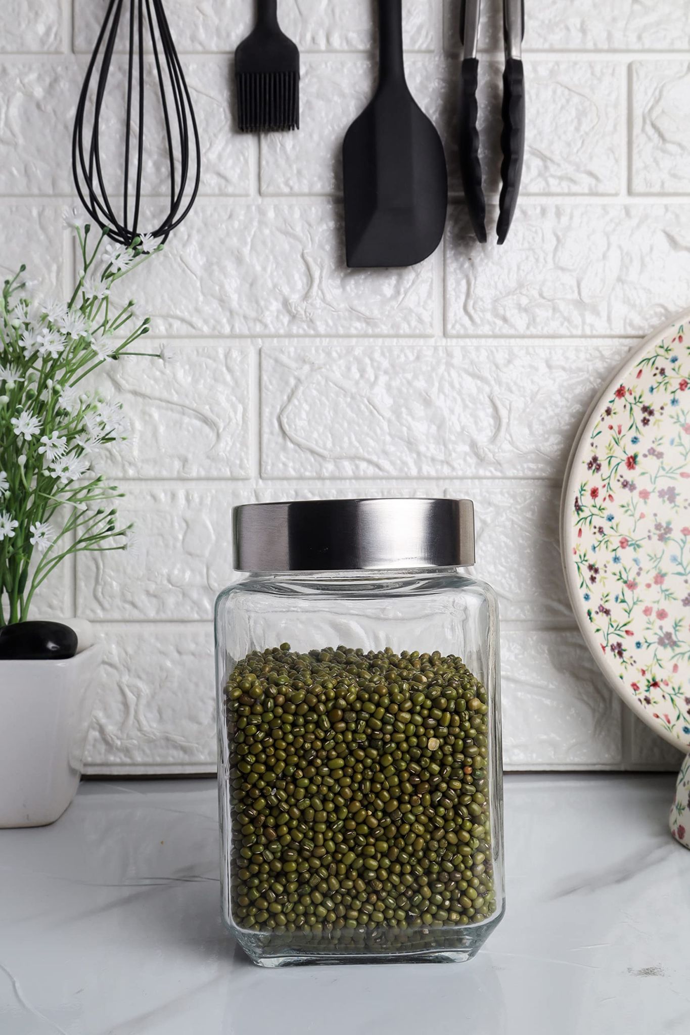 Femora Clear Glass Octo Kitchen Storage Jars, 1550 ml, Free Replacement of Lids