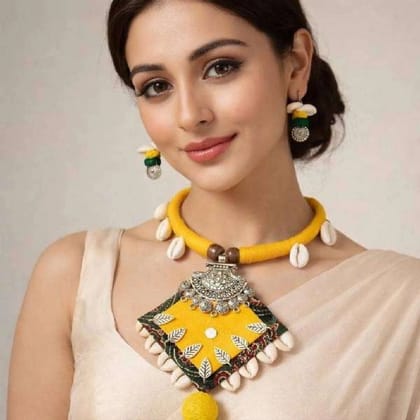 Handmade febric necklace and earrings set