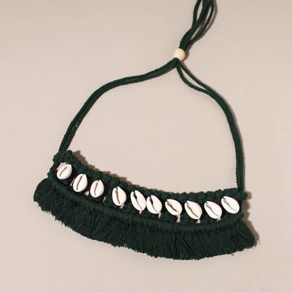 Green Thread & Seashell Handmade Macrame Choker