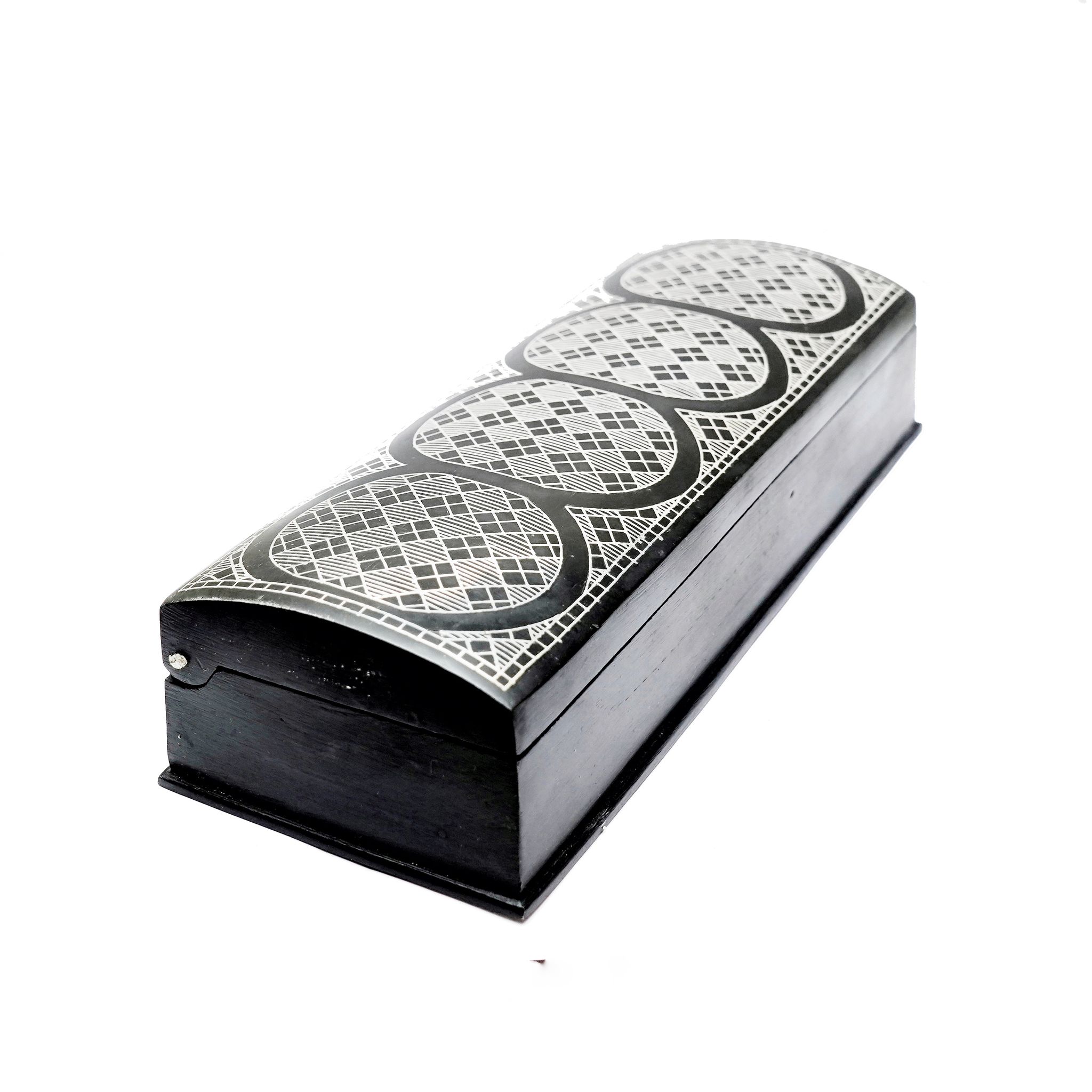 Bidri Work Bangle Box (1TMTDCOKA08483)