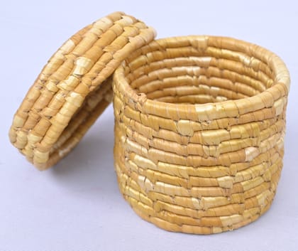 Natural Wheatgrass Handwoven Gift Box with Lid Natural Wheatgrass Handwoven Gift Box with Lid