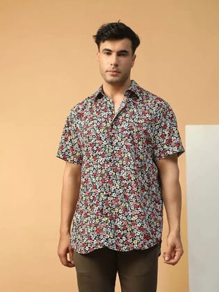 Freak Floral Print Multicolor Collared Short Sleeve Men Oversized Shirt Freak Floral Print Multicolor Collared Short Sleeve Men Oversized Shirt