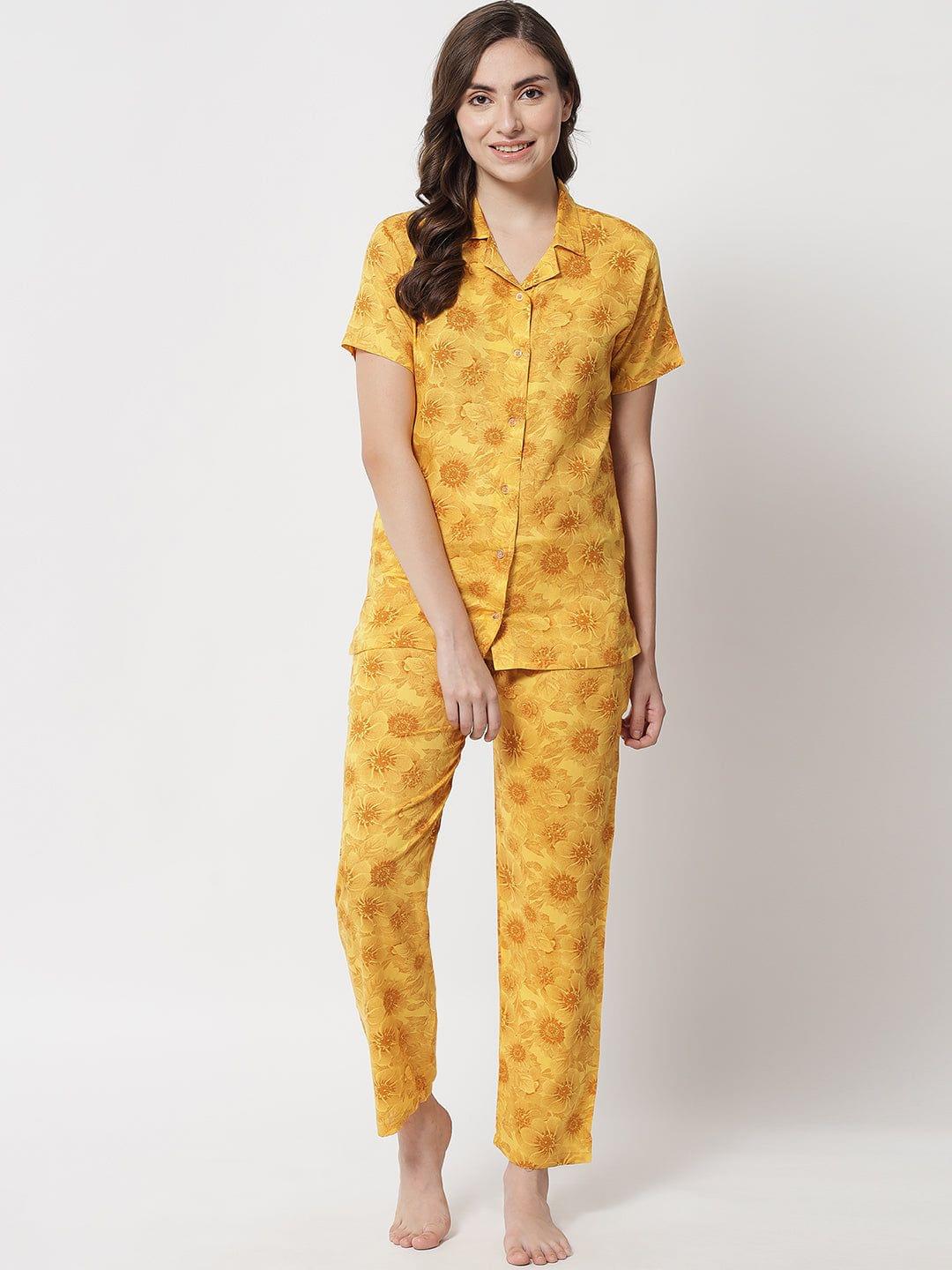 Printed Rayon Nightsuit For Women With Pockets in Pyjamas N77Y0