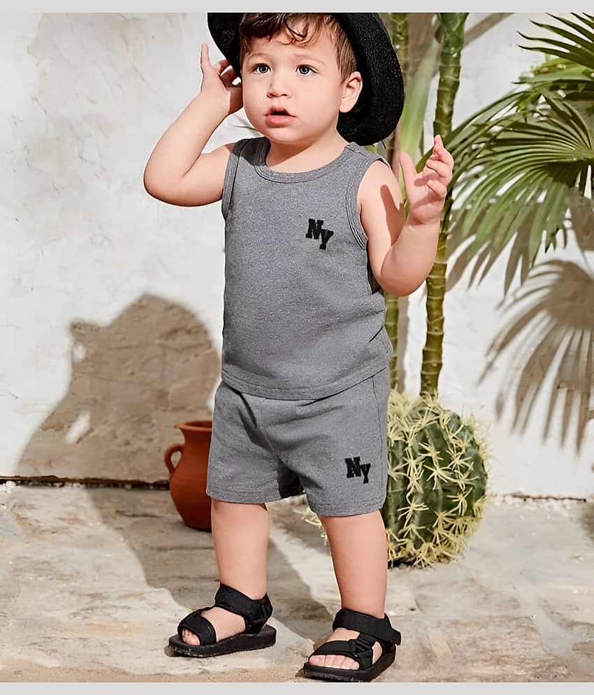 kaseera Pack of 1 Unisex Cotton Blend T-Shirt & Shorts Set ( Grey Melange )