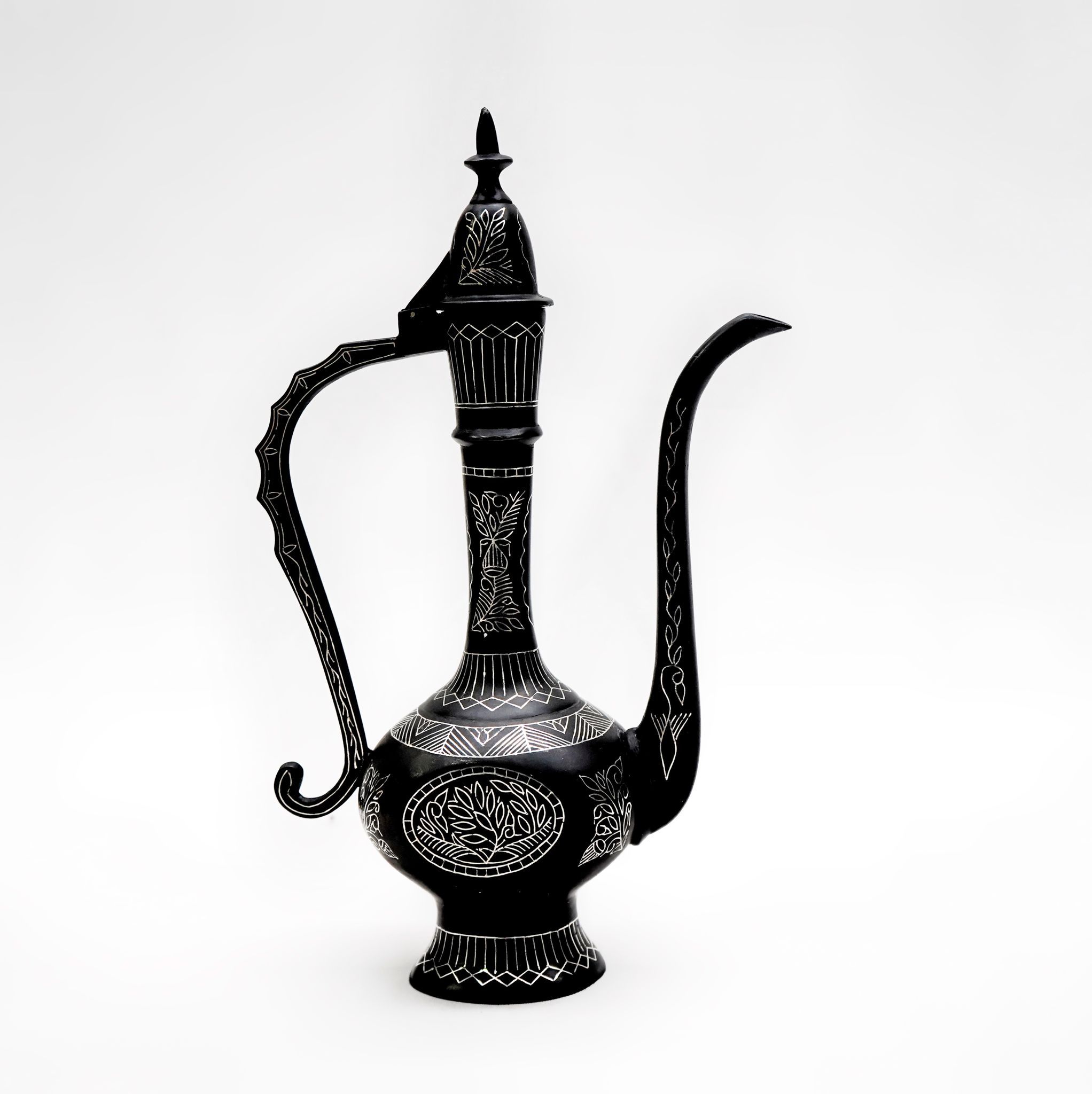 Bidri Work Umar Qhayam Tarkashi Work (1SMTDCOKA07776)