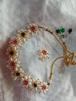 Flower set.