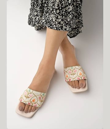 Shoetopia - Cream Women's Flats