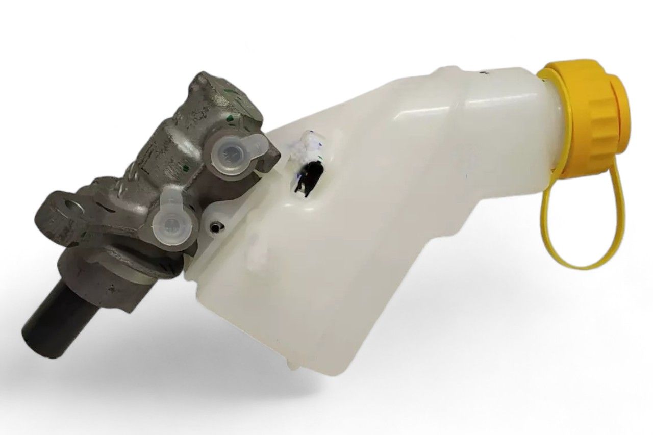 Bosch Brake Master Cylinder 204712040