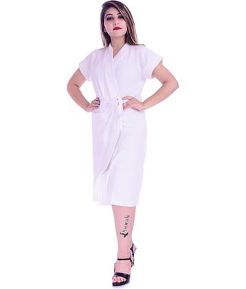 Poorak White Free Size Bathrobe ( Pack of 1 )
