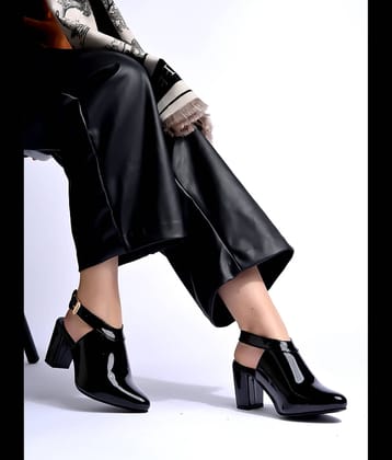Shoetopia Black Women's Mules Heels