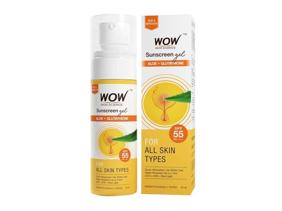 WOW Skin Science Sunscreen Gel For All Skin Types, SPF 55 PA+++, With Glutathione & Aloe Vera Extract, Lightweight, Quick Absorbing - 50 ml