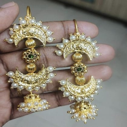 Chandra Earcuff