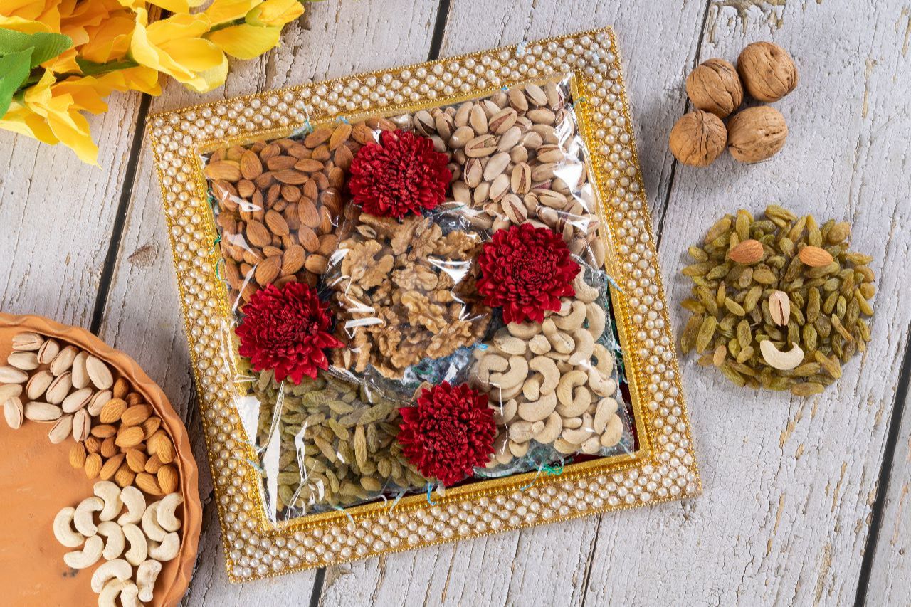 Sindharam Mewawala Special Premium Dry Fruits Gift Pack