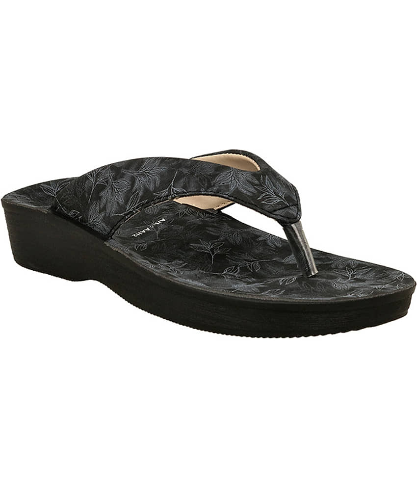Aeroblu Footwear Black Women's Flats