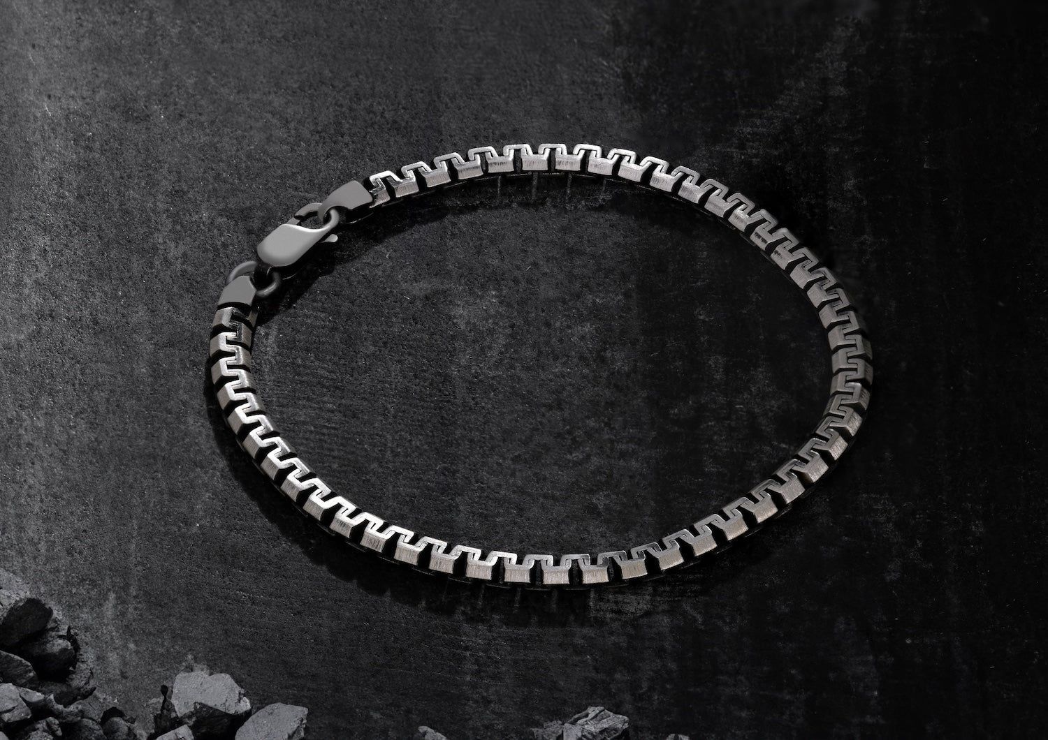 Sleek Ripple Bracelet