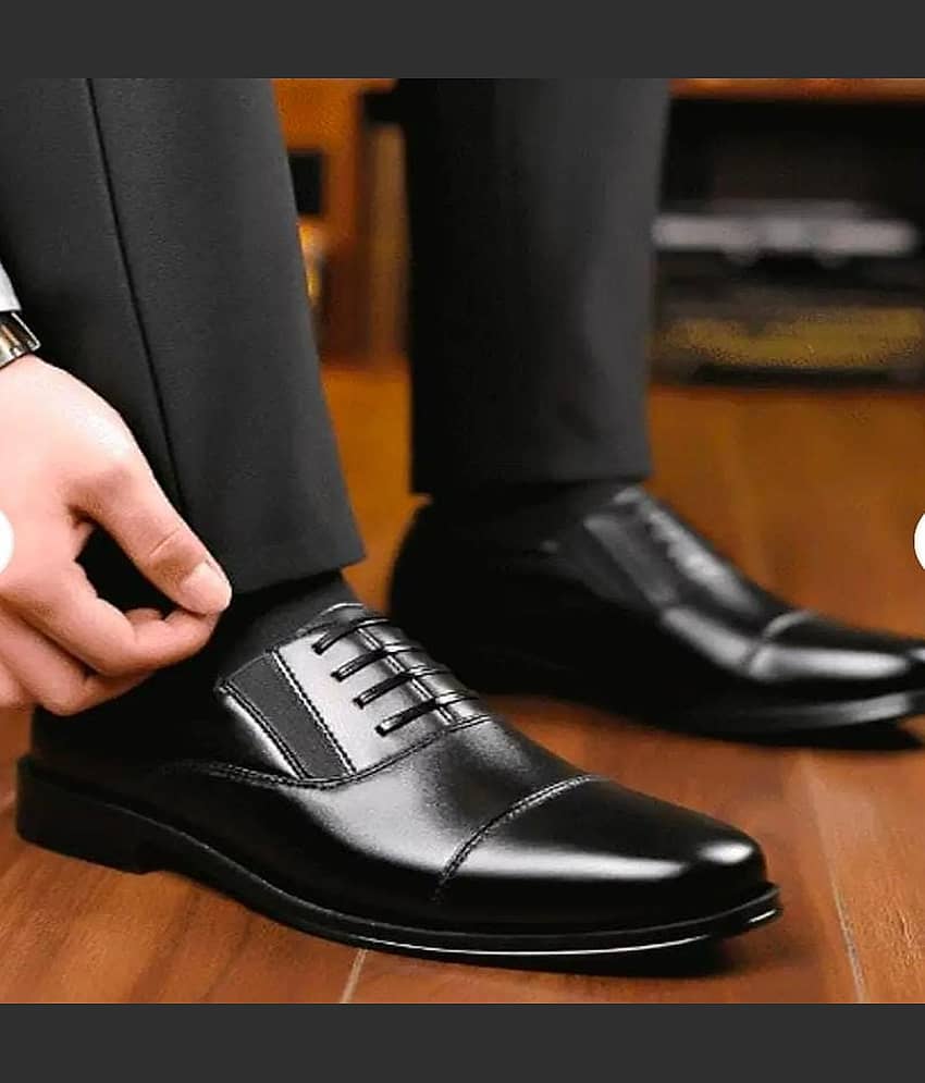 Figor Black Men's Derby Formal Shoes