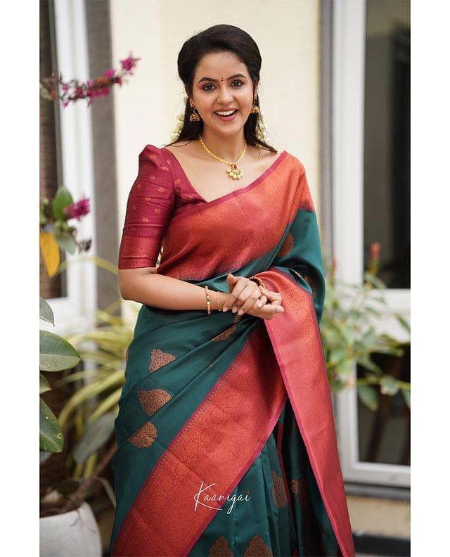 Zari Work Silk Saree With Blouse Piece