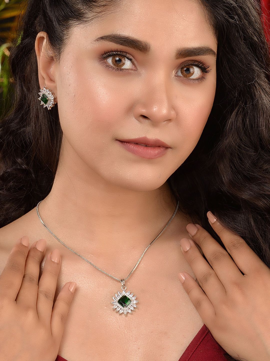 Silver Plated Green AD Minimal Locket Jewellery Set