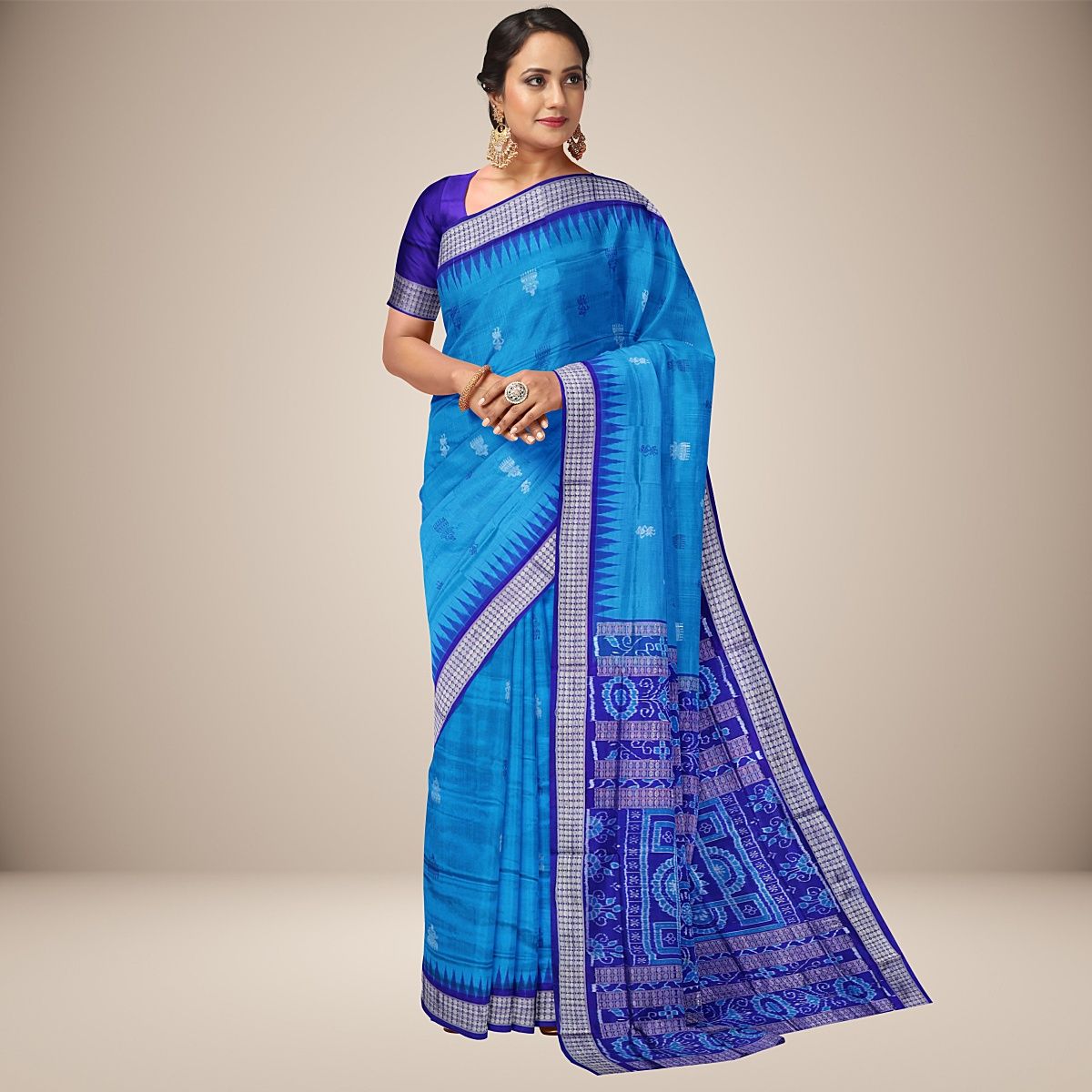 Elaborate Traditional Motif Bomkai Silk Saree